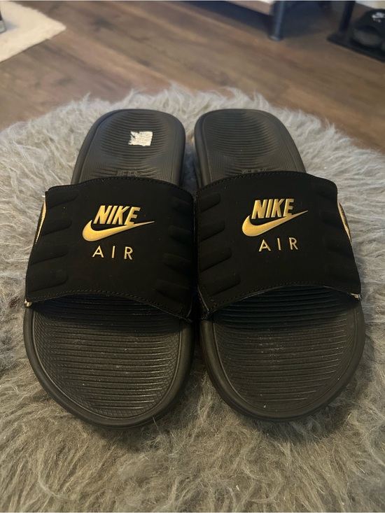Nike Shoes - Women’s Nike Air Black and Gold Sz 8 Camden Slide Sandals